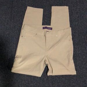 Gloria Vanderbilt slacks